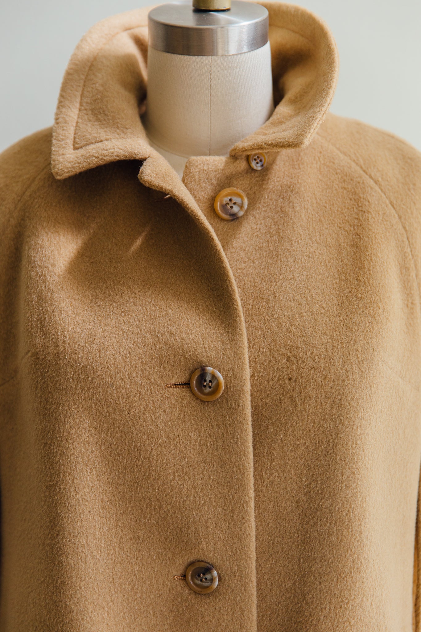 Leslie Shoppe Camel Cape