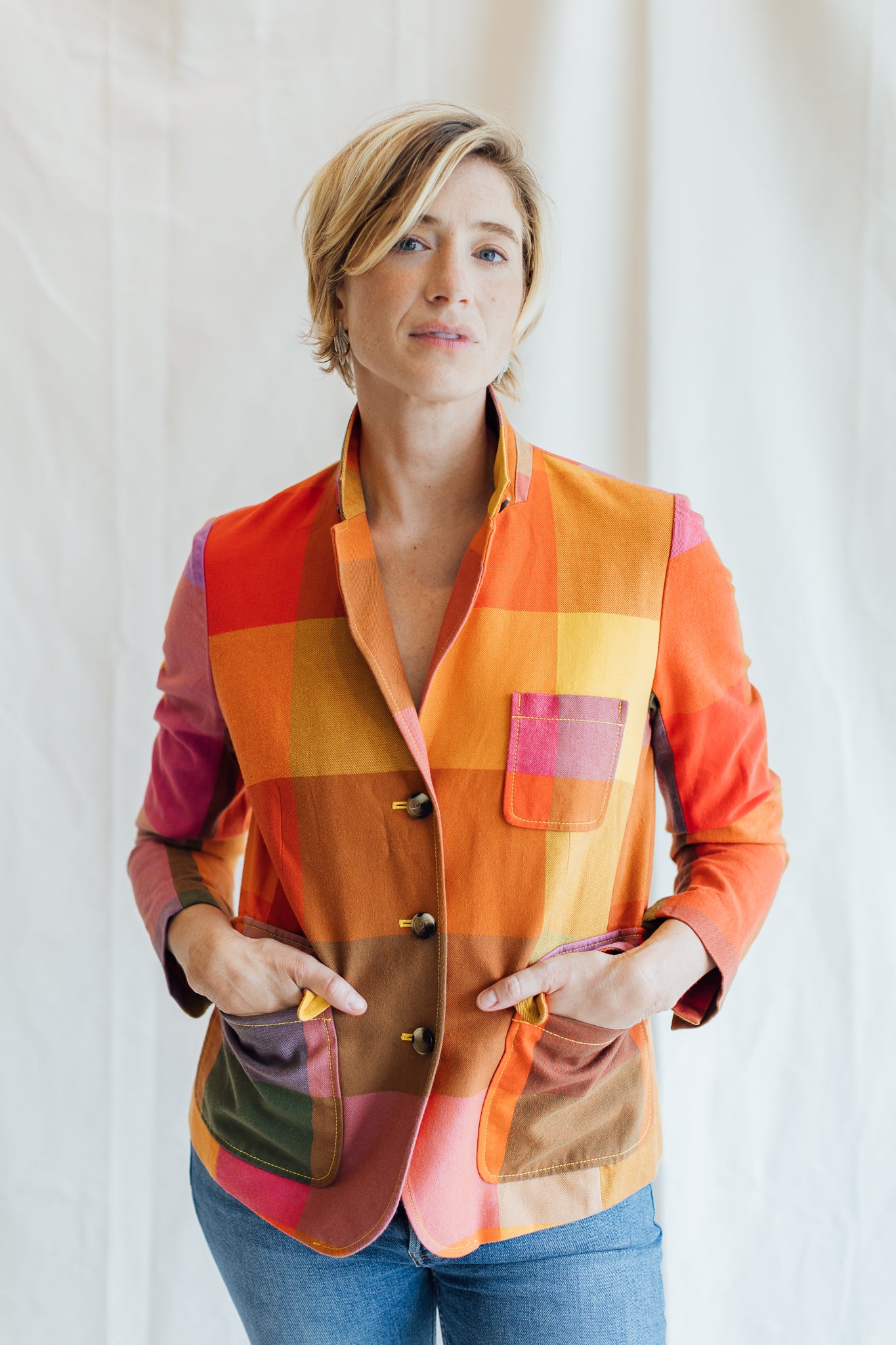 Liz Claiborne Electric Plaid Blazer