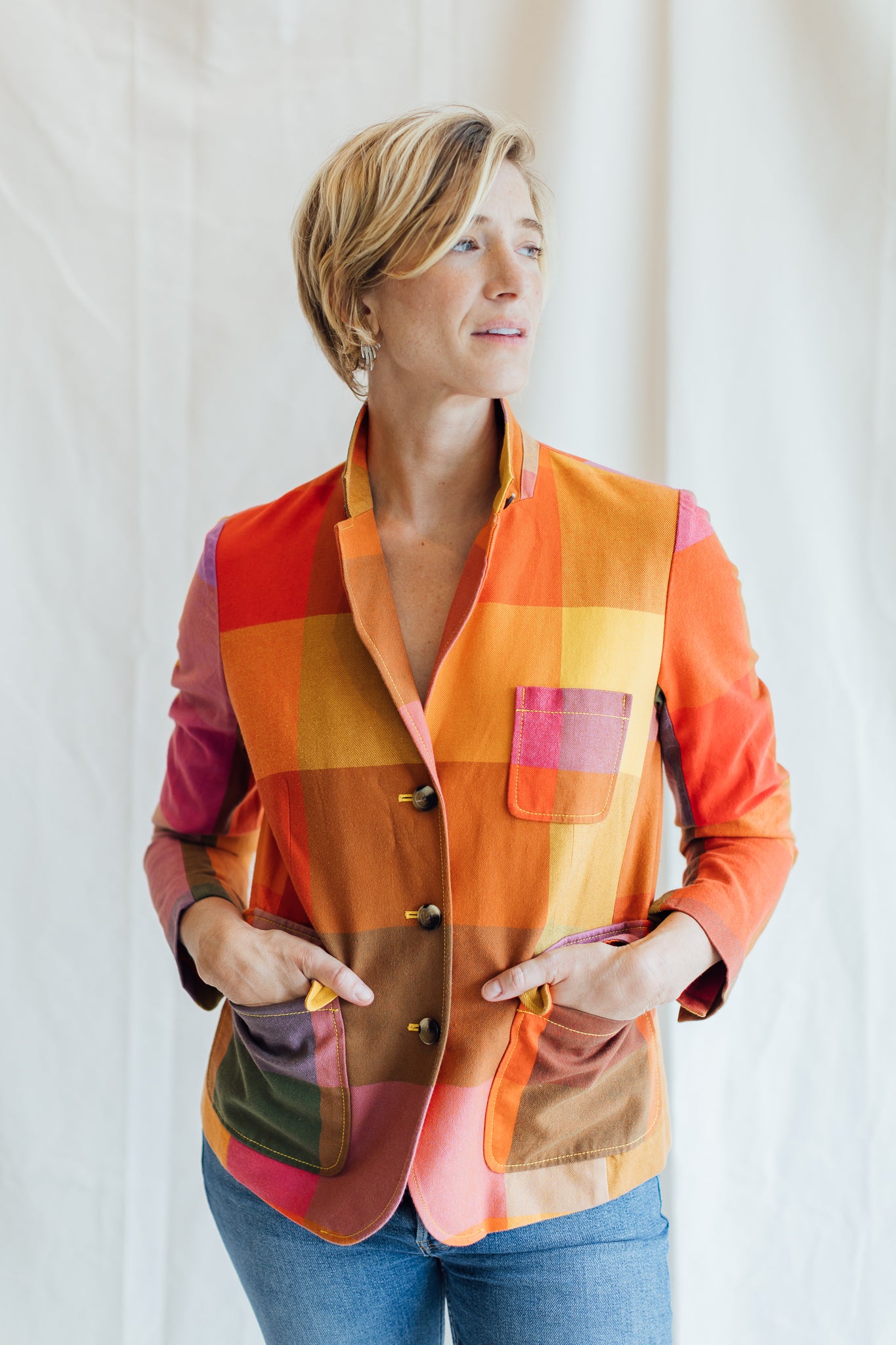 Liz Claiborne Electric Plaid Blazer