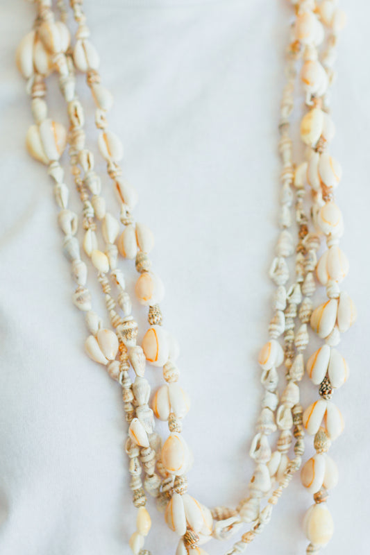 Vintage Shell Necklace Set