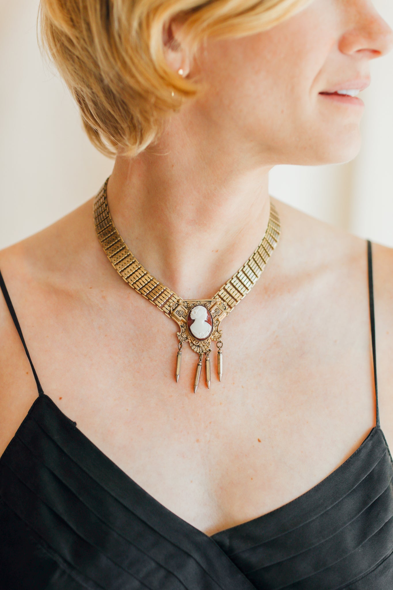 Victorian Cameo Collar Necklace