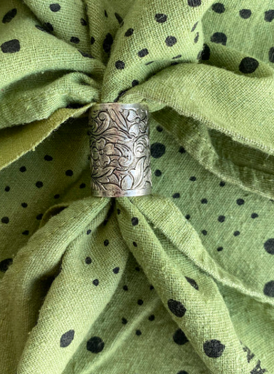 Last Chance Textiles Dogwood Scarf Slide