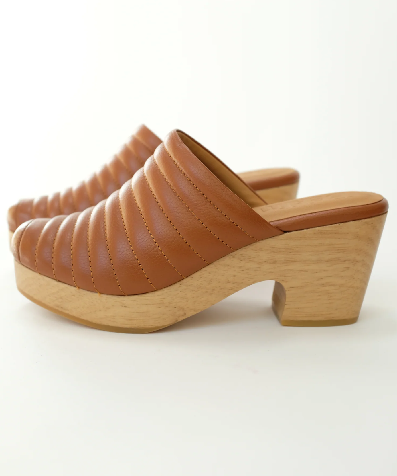 Beklina Ribbed Clog Cocoa