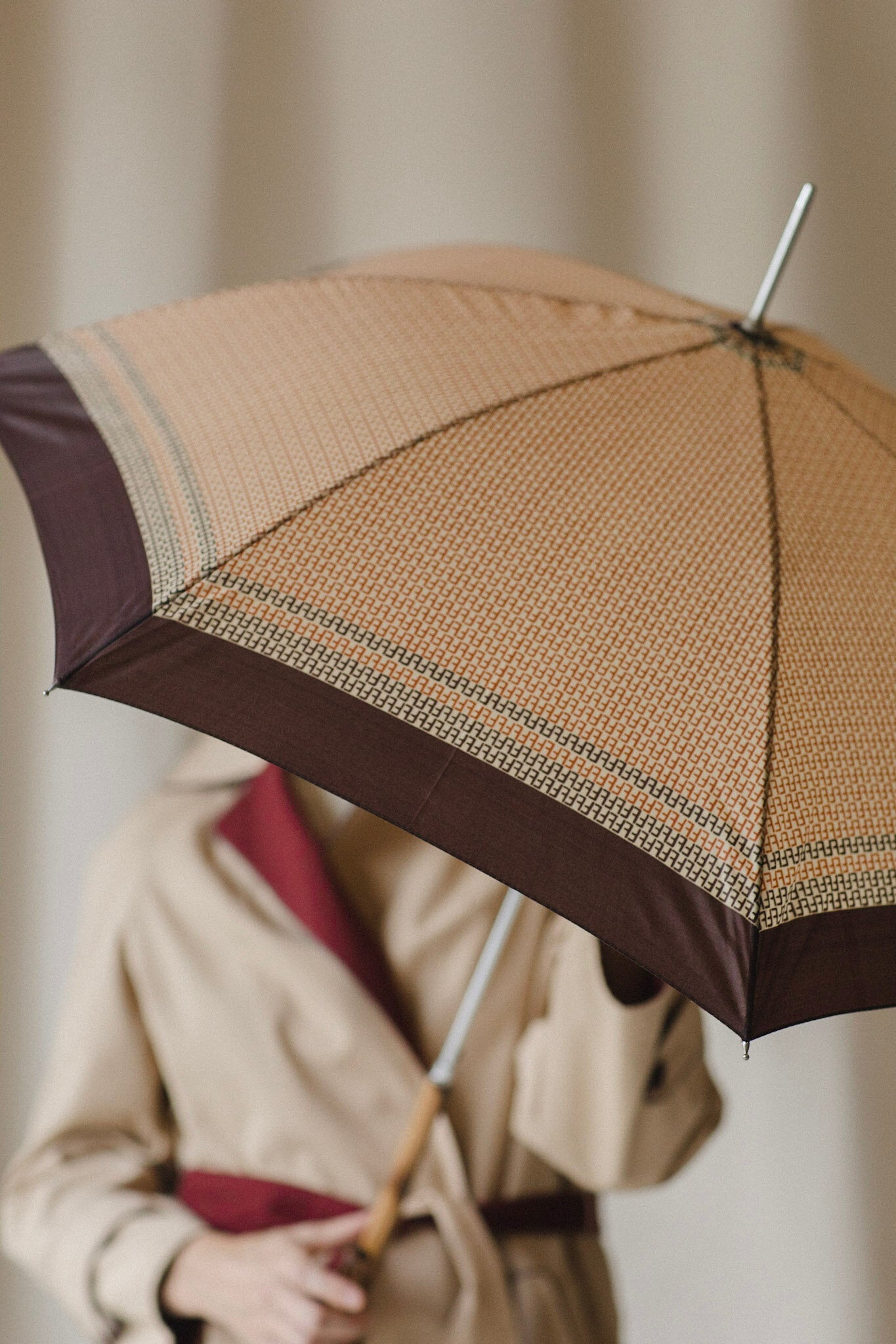 brown louis vuitton umbrella