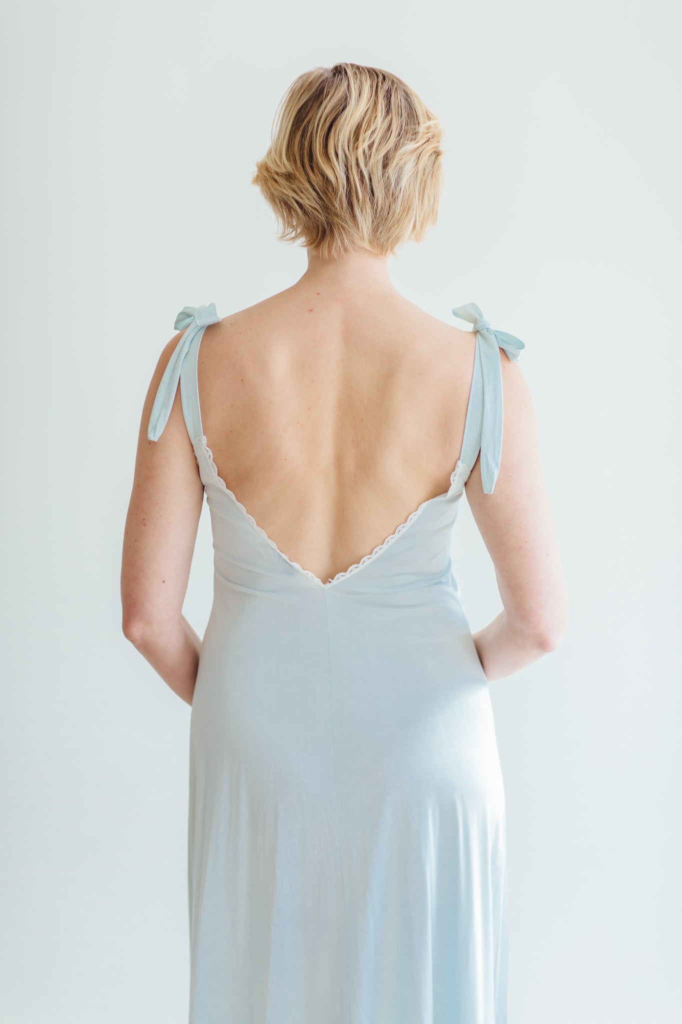 Vanity Fair Pastel Lace Negligee