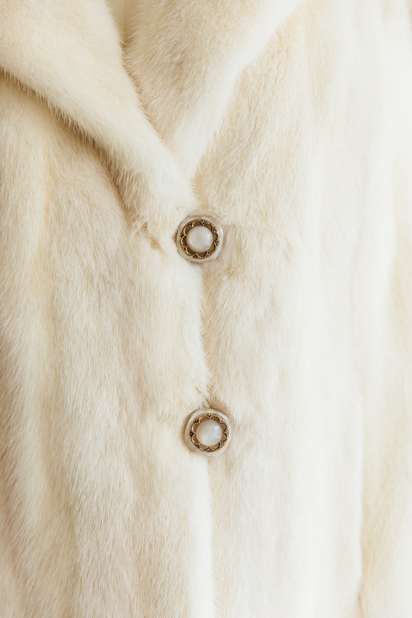 Ellin and Levin Hartford White Mink Fur Coat