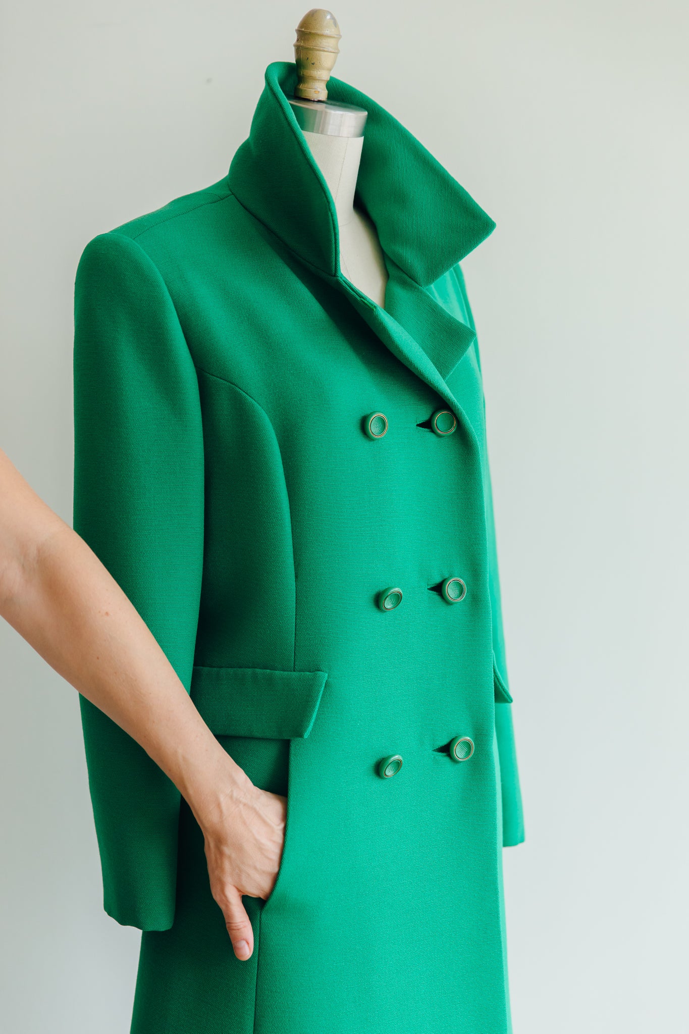 Kessler's Portrait Room Fashion Green Coat