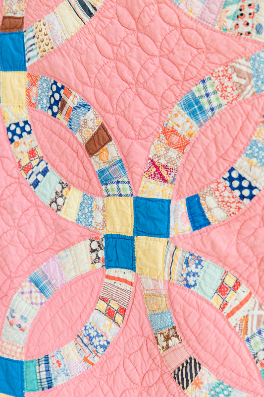 1940s Pink & Blue Wedding Ring Quilt