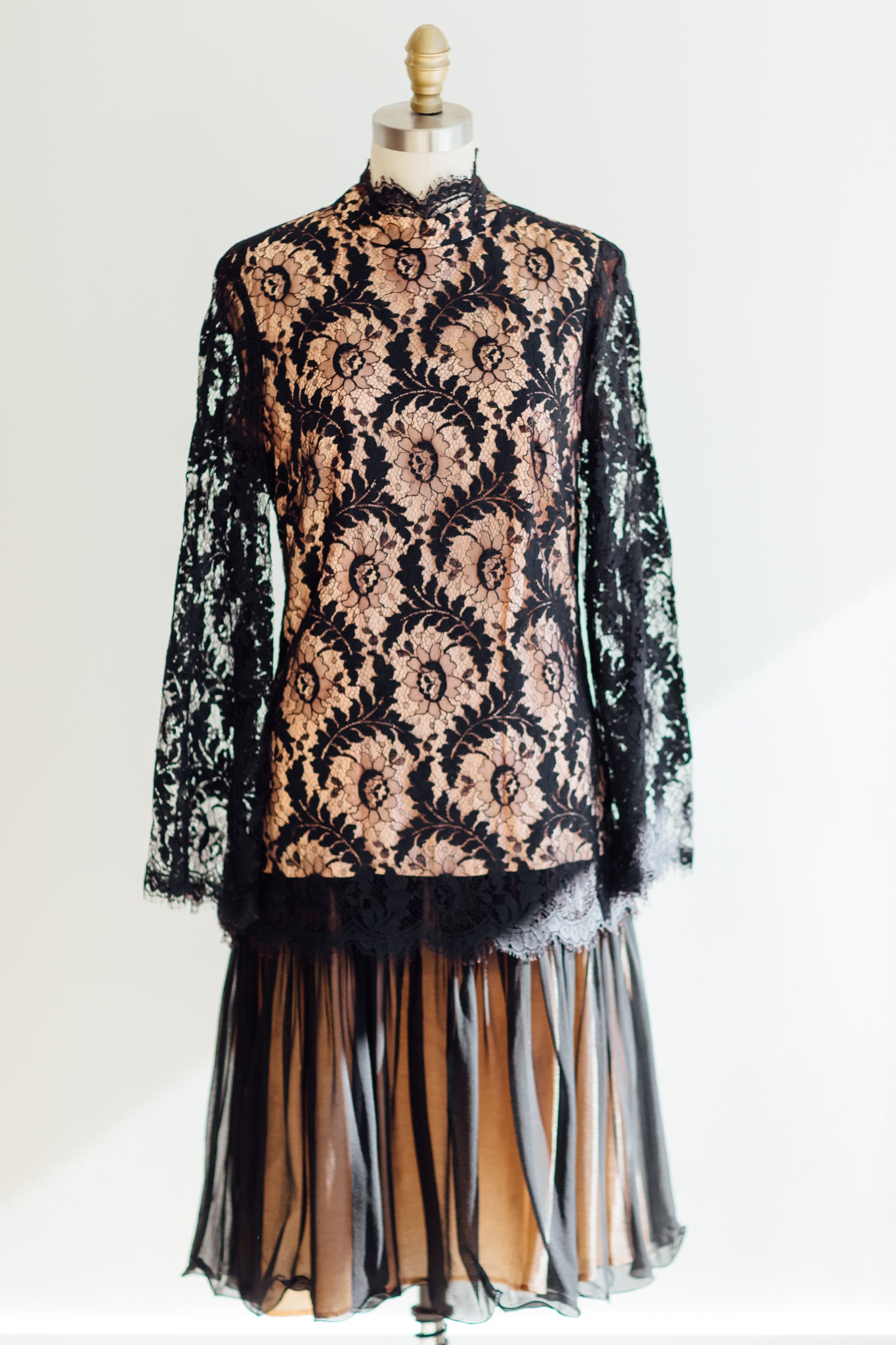 Mitzy Black Lace Drop-Waist Party Dress – mkquinlan.com