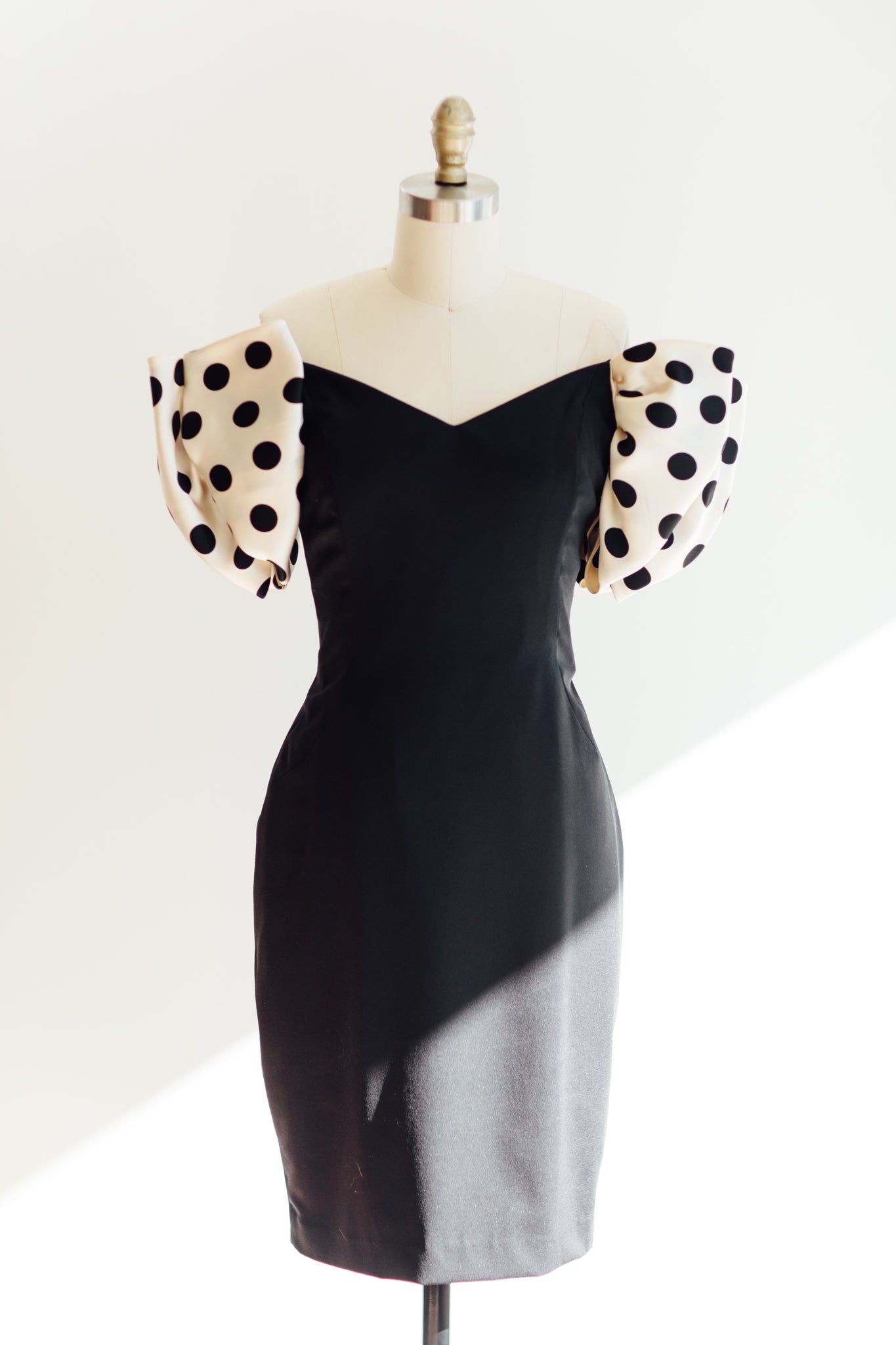 Polka-dot Bubble Sleeve Party Dress